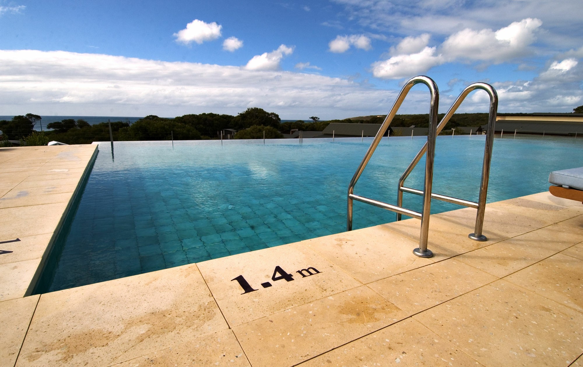 Pullman Bunker Bay Resort Margaret River Dunsborough Exterior foto The swimming pool at the hotel